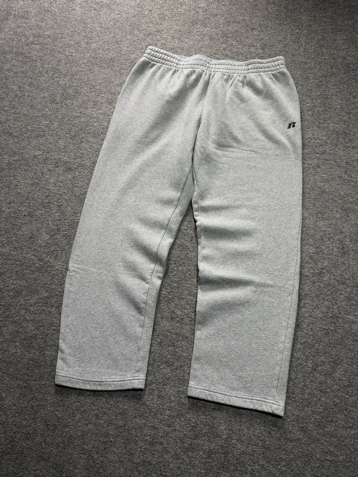 Russell Athletic Russel Blank Sweatpants size L baggy fit essential Size US 34 / EU 50 - 1 Thumbnail