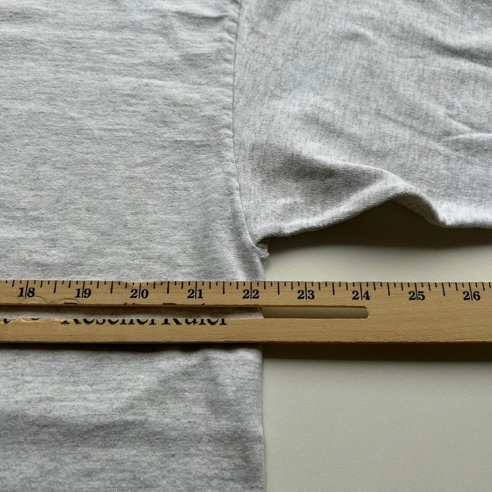 Guess Vintage 90s Guess Jeans Spell Out T Shirt Large Rare Gray Size US L / EU 52-54 / 3 - 5 Thumbnail