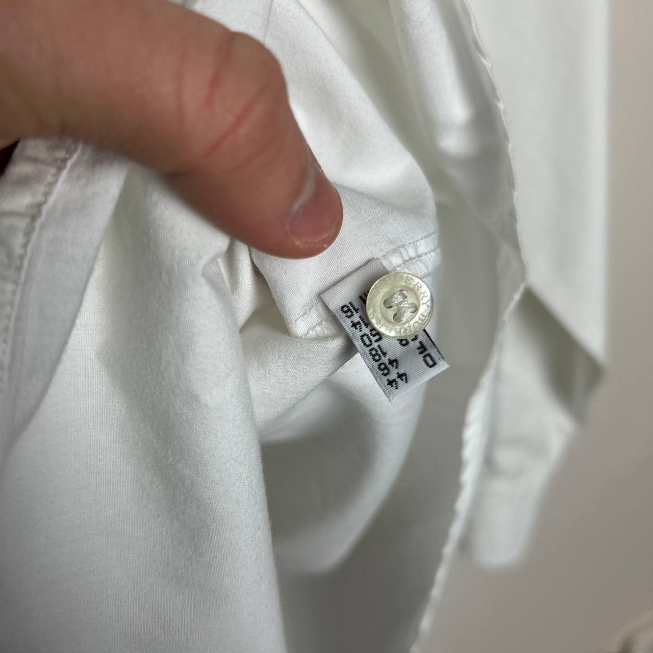 Burberry Luxury Burberry Small logo basic button white designer shirt Size XL / US 12-14 / IT 48-50 - 8 Thumbnail