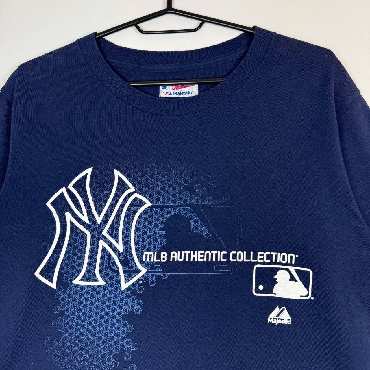 New York Yankees New York Yankees Majestic MLB Authentic T-Shirt Mens Size S Size US S / EU 44-46 / 1 - 2 Thumbnail