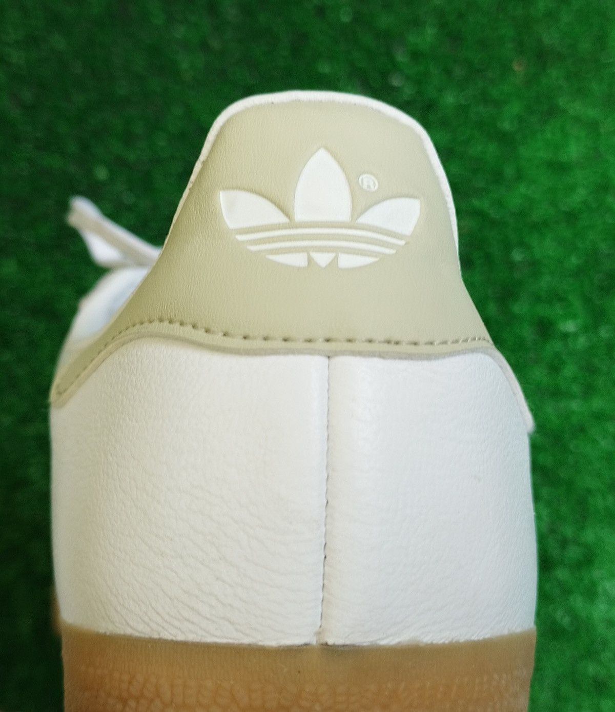 Adidas Adidas Gazelle White #10 Size US 10 / EU 43 - 5 Thumbnail