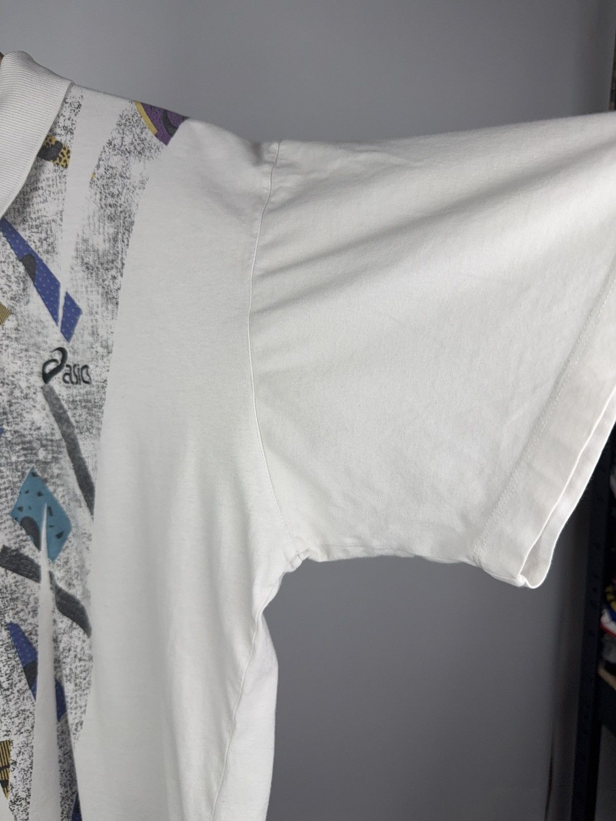 Asics Vintage Asics 90s Abstract Graphic Polo Shirt – Size L Size US L / EU 52-54 / 3 - 5 Thumbnail