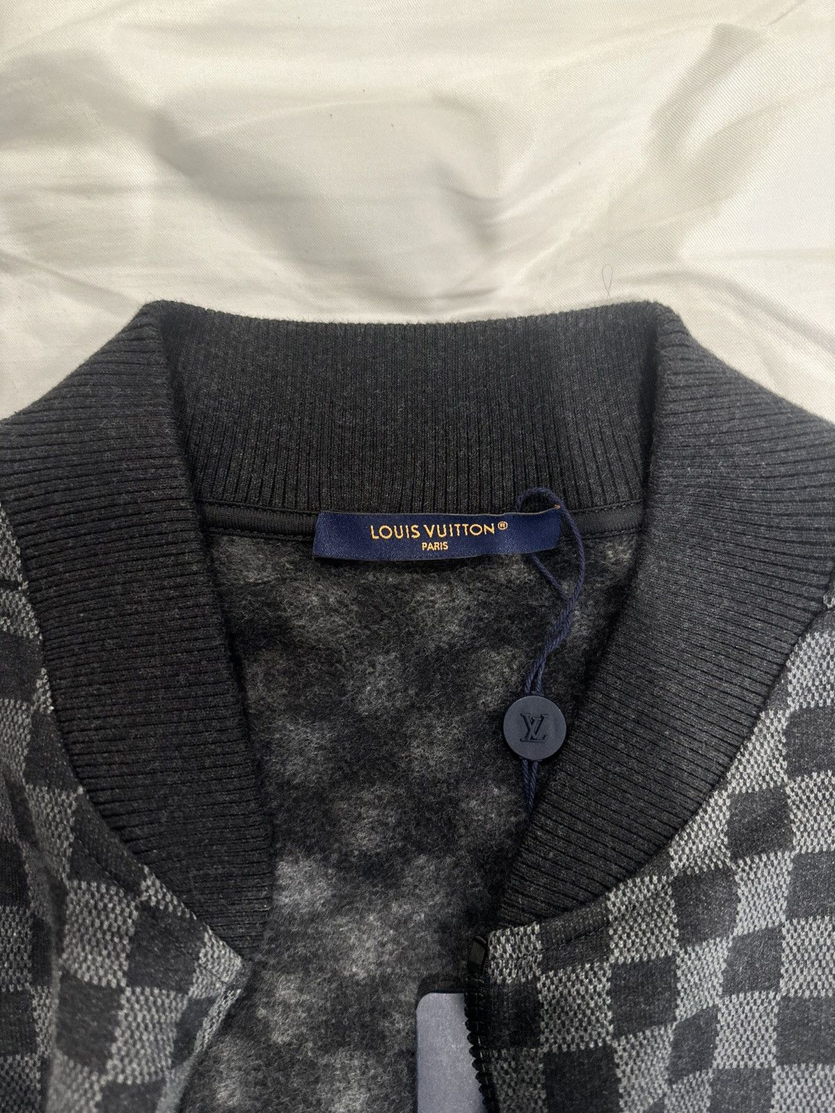 Louis Vuitton Louis Vuitton Damier Black/Gray Jacquard Zip-up Bomber Size US XL / EU 56 / 4 - 7 Thumbnail
