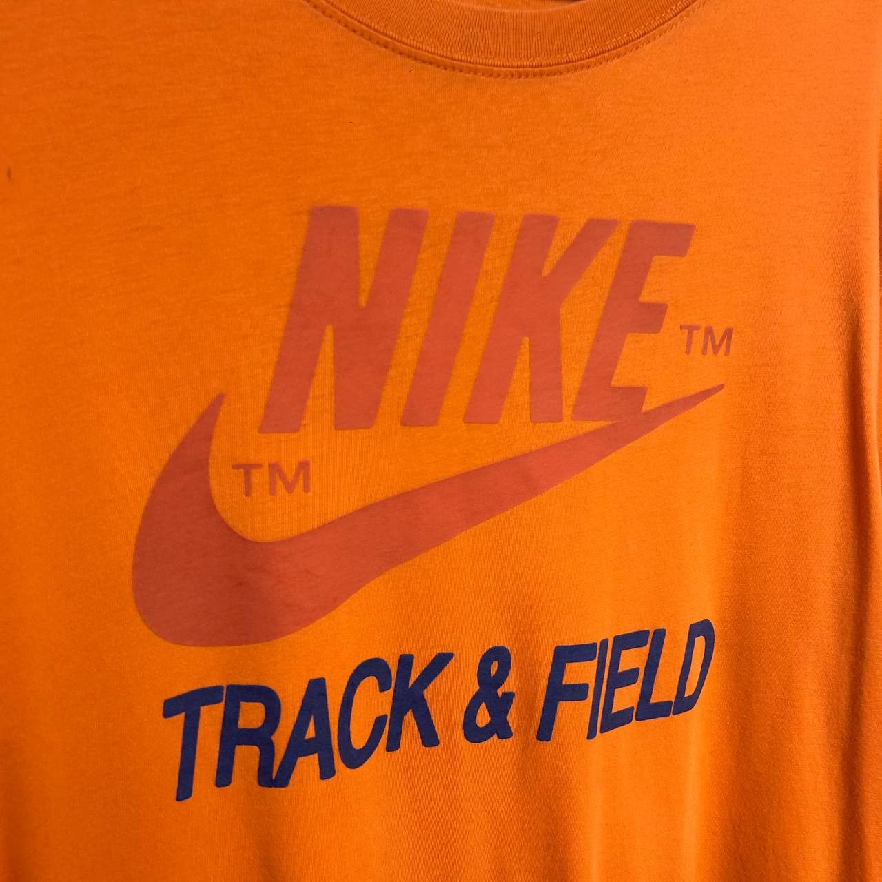 Nike Vintage Nike Sportswear big logo 90s streetwear tee Size US L / EU 52-54 / 3 - 3 Thumbnail