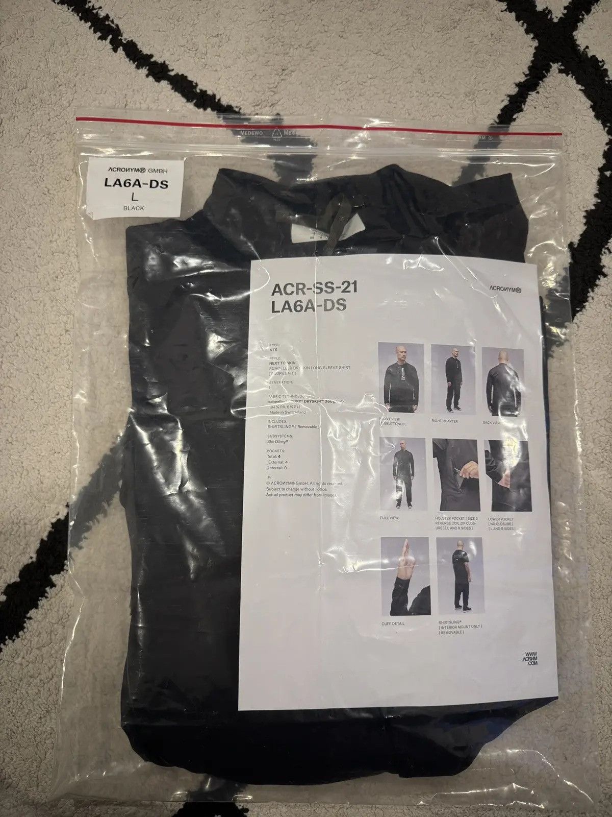 Acronym Acronym LA6A-DS - Large Size US L / EU 52-54 / 3 - 2 Thumbnail