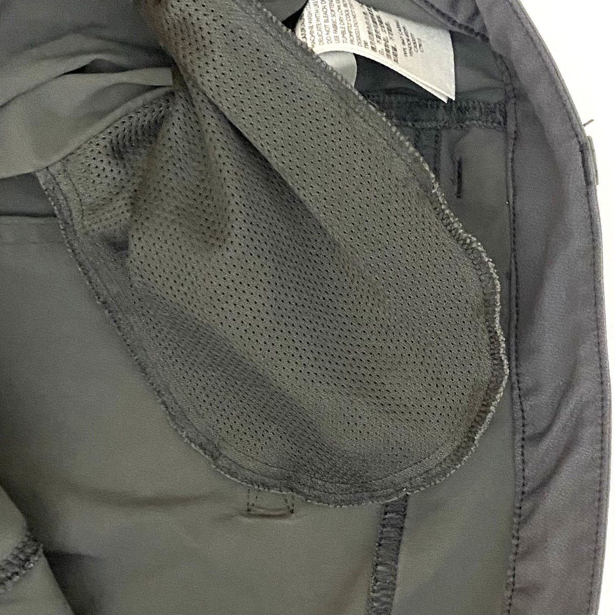 Eddie Bauer Eddie Bauer Pants Mens 34x32 Tech Green Nylon Hiking UPF Size US 34 / EU 50 - 9 Thumbnail