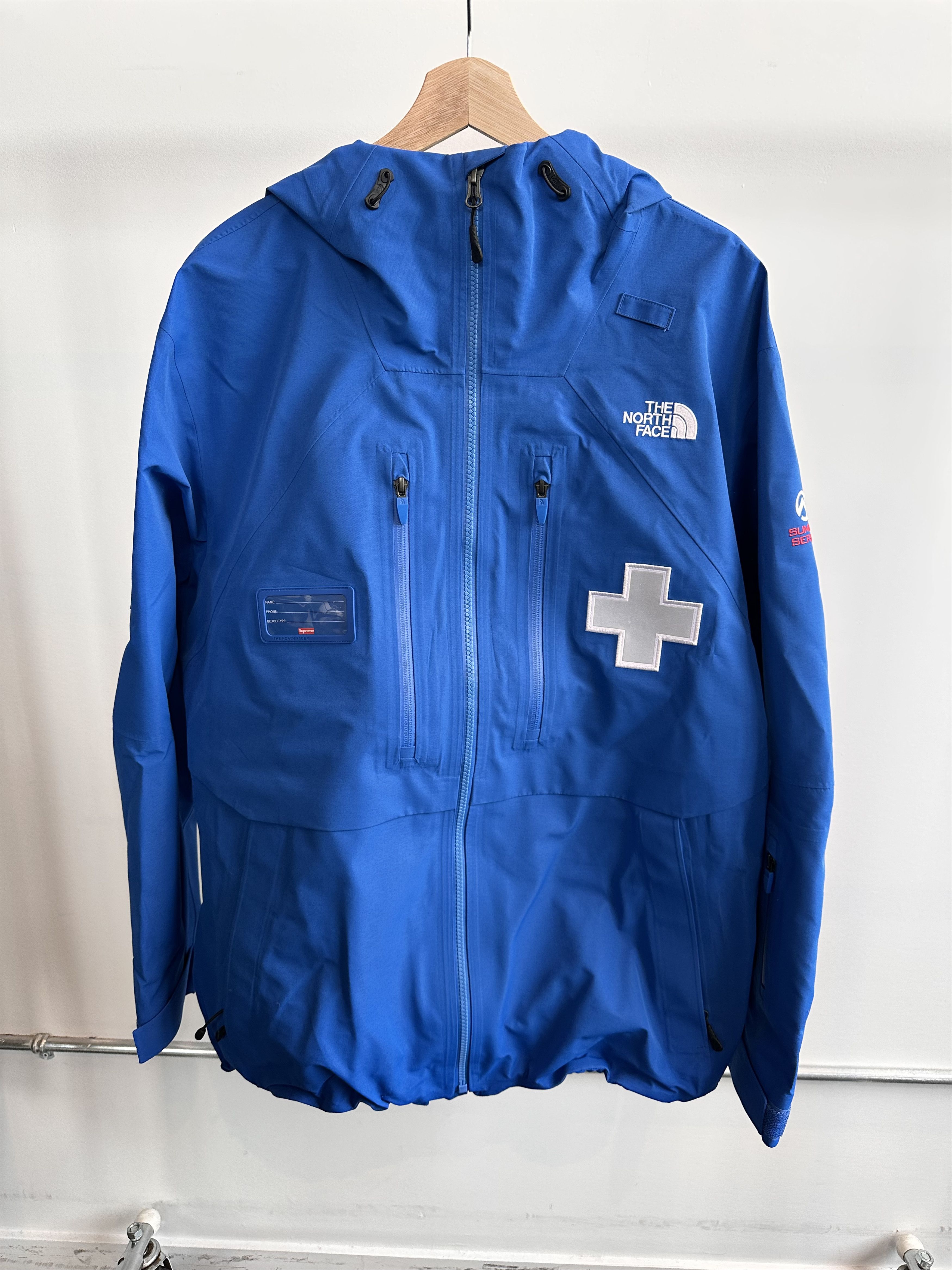 Supreme × The North Face SUPREME x THE NORTH FACE Summit Jacket XL Size US XL / EU 56 / 4 - 4 Thumbnail