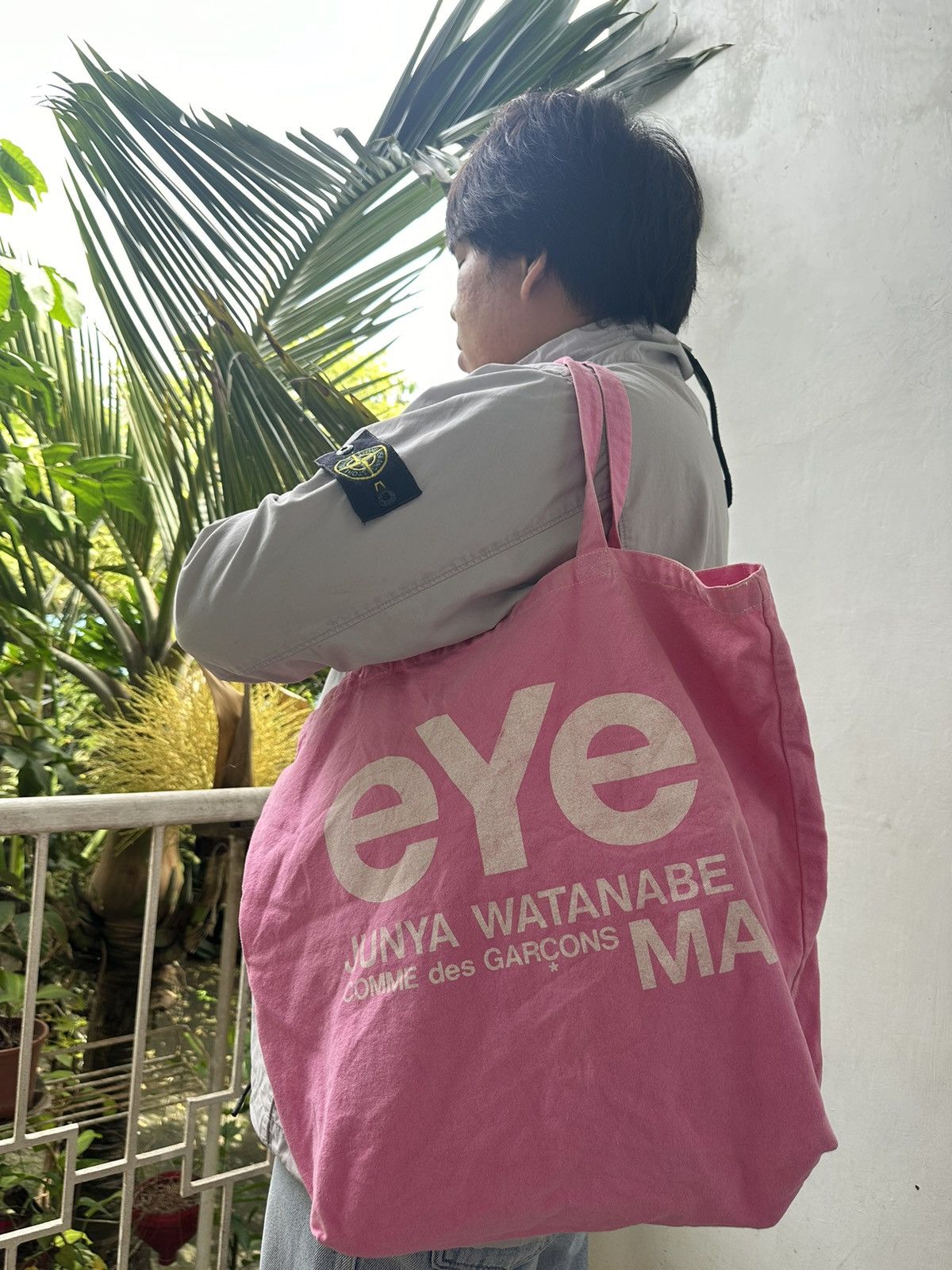CDG x junya watanabe man eye pink totebag