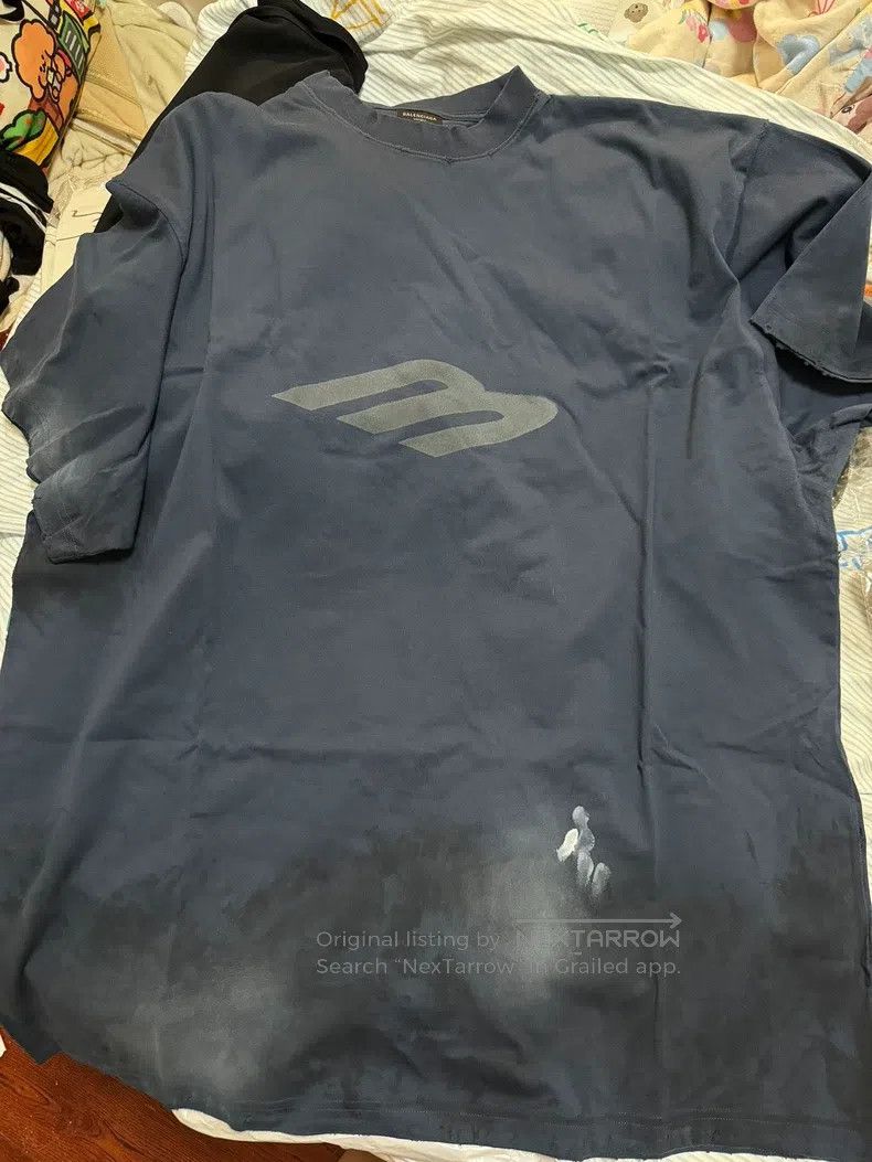 Balenciaga Balenciaga Short Sleeve Size US XL / EU 56 / 4 - 1 Thumbnail