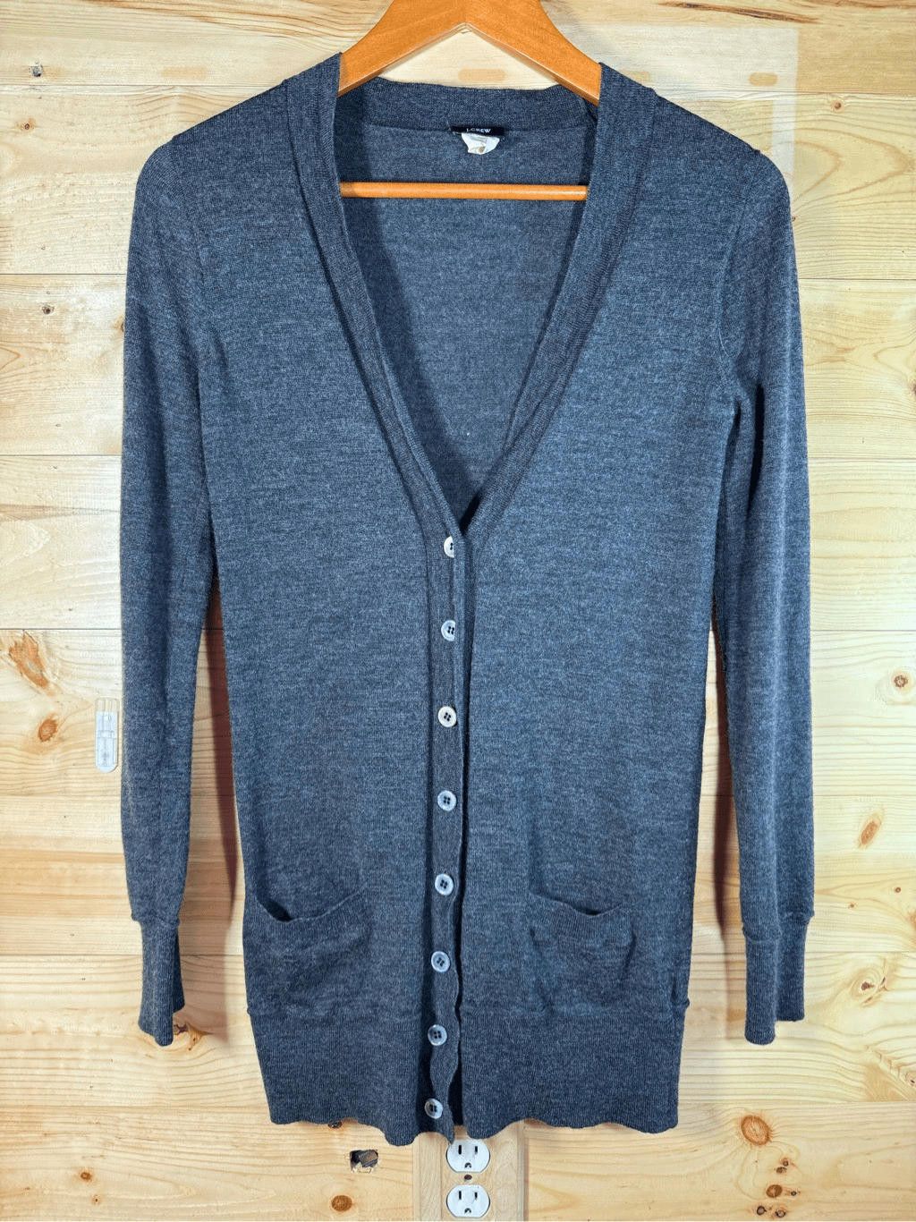 J.Crew J.Crew Women's Size Small 100% Merino Wool Cardigan Size S / US 4 / IT 40 - 1 Thumbnail