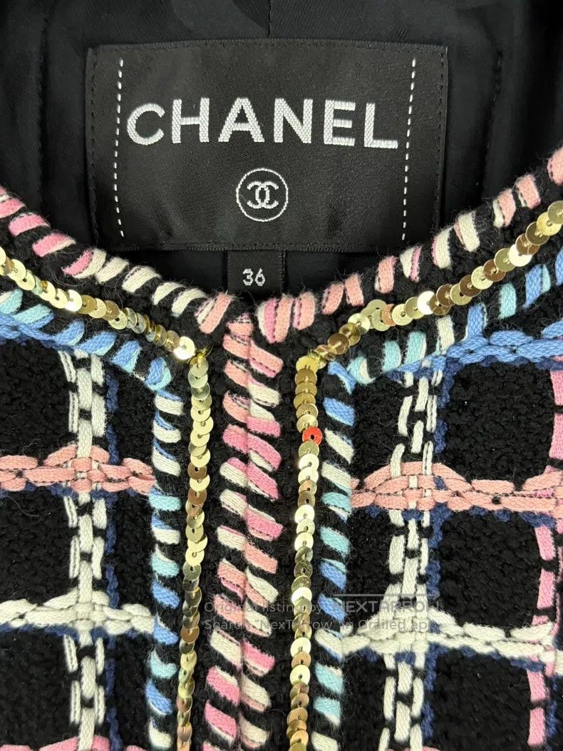 Chanel Chanel Colourful plaid tweed four-pocket jacket Size XS / US 0-2 / IT 36-38 - 4 Thumbnail