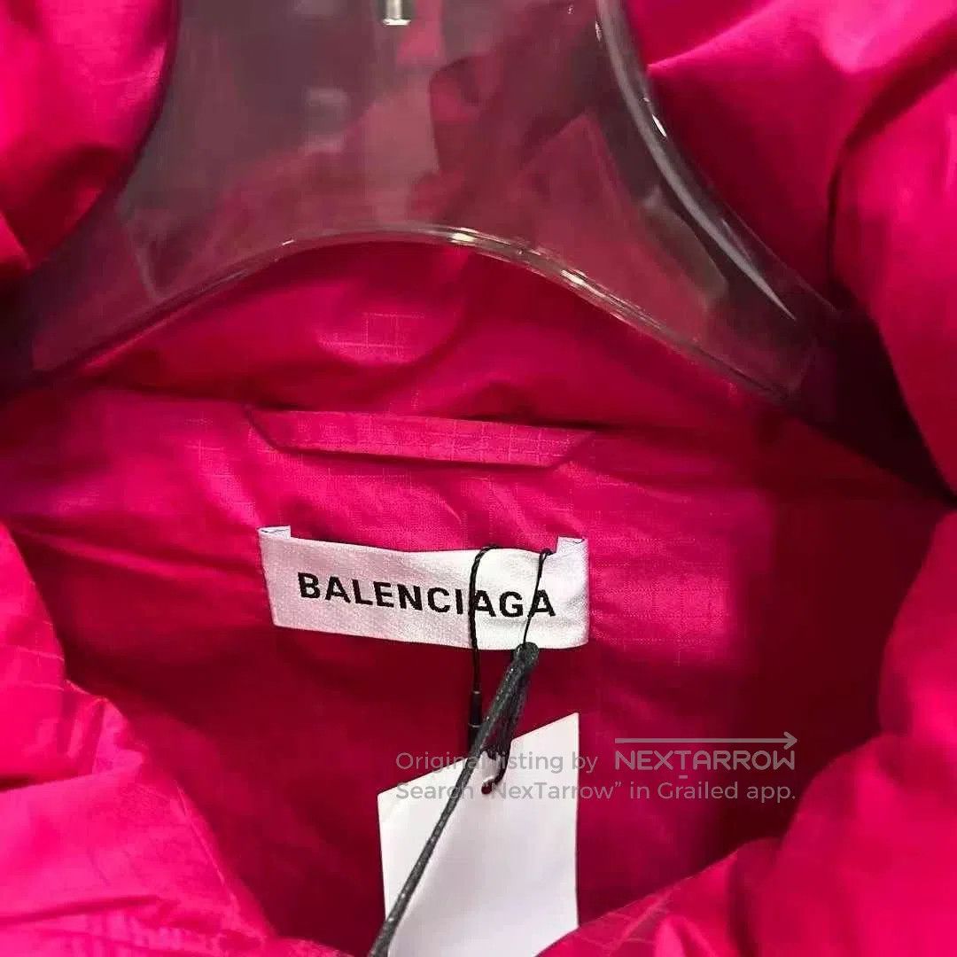 Balenciaga Balenciaga Pink Back Logo Down Jacket. Size XXS / US 00 / IT 34 - 2 Thumbnail