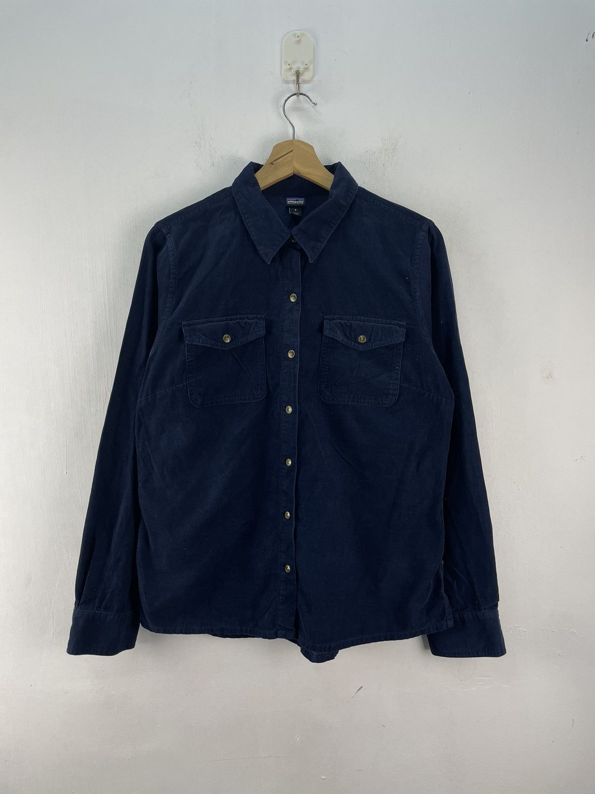 Patagonia Patagonia Shirt Button Up Flannel Corduroy Long Sleeve Size US M / EU 48-50 / 2 - 1 Thumbnail