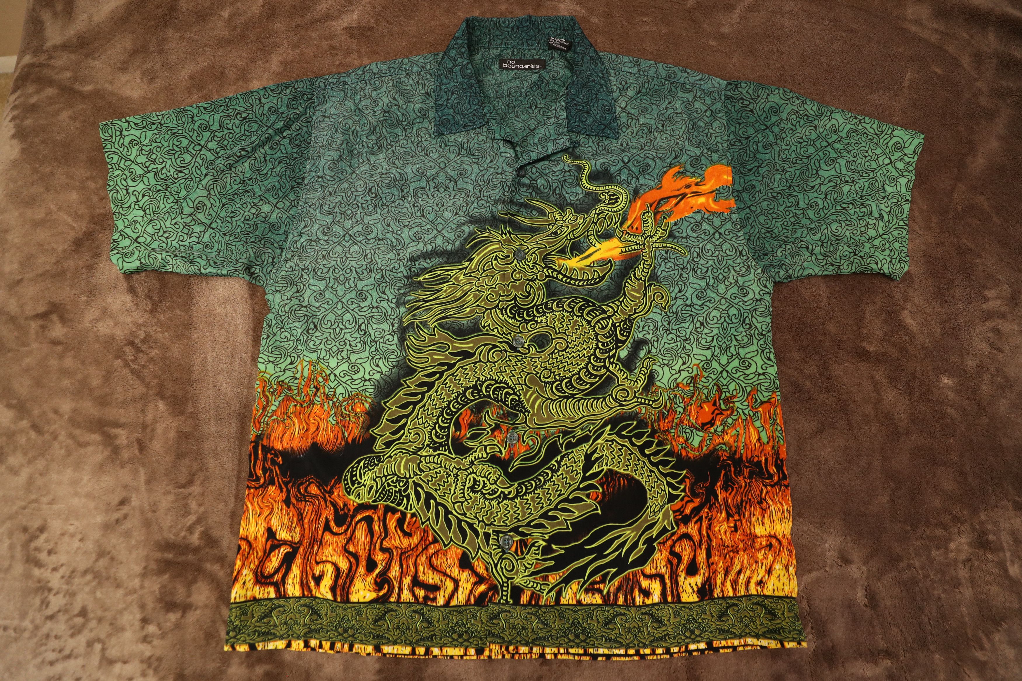 Vintage Vintage No Boundaries Y2K Dragon Short Sleeve Button Up (L) Size US L / EU 52-54 / 3 - 3 Thumbnail