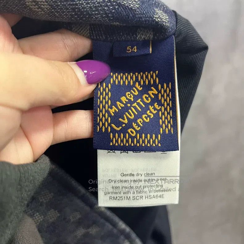 Louis Vuitton Louis Vuitton 25 New Indigo Serpentine Denim Single Breast Size US L / EU 52-54 / 3 - 4 Thumbnail