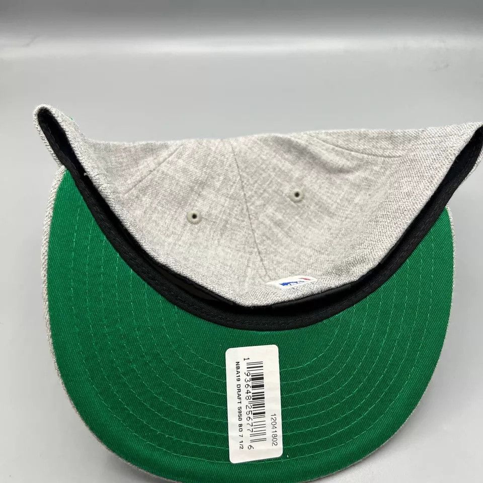 New Era Boston Celtics Hat Men 7 1/2 Gray Fitted Cap New with Pin Size ONE SIZE - 4 Thumbnail