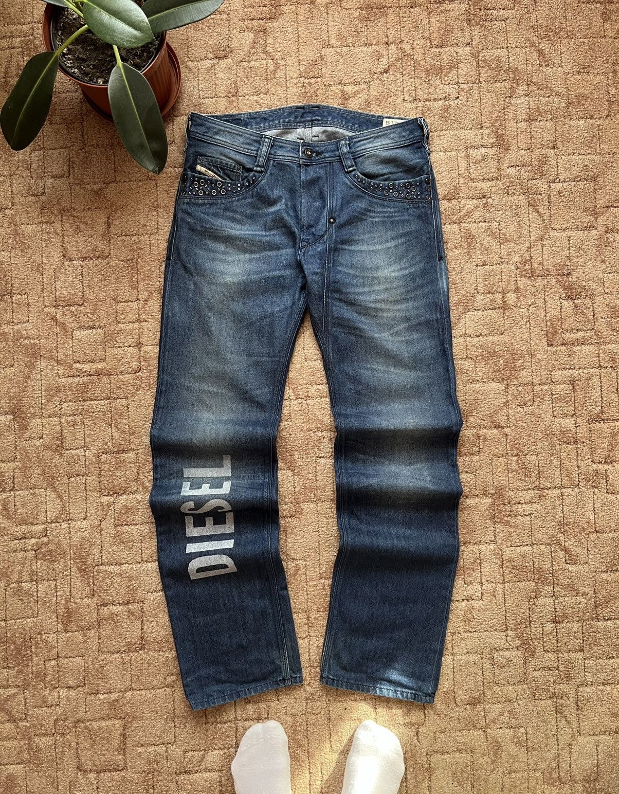 Diesel Vintage Diesel Big Logo Streetwear Denim Pants Blue Jeans Size US 32 / EU 48 - 4 Thumbnail