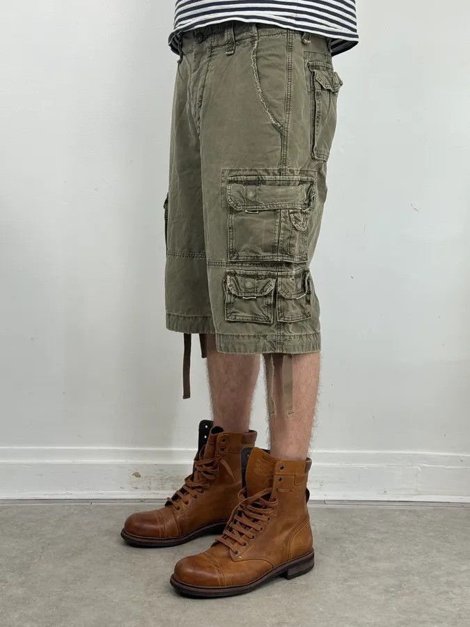 Dolce & Gabbana AW2004 Dolce & Gabbana Khaki Cargo Distressed Shorts Size US 32 / EU 48 - 3 Thumbnail