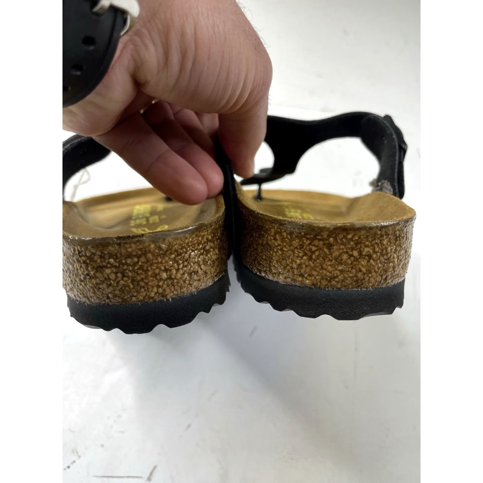 Birkenstock VINTAGE Birkenstock Gizeh Sandal? 36 Black Birko-Flor Germany Slides US 5 Women's Sandal Size US 5 / IT 35 - 4 Thumbnail