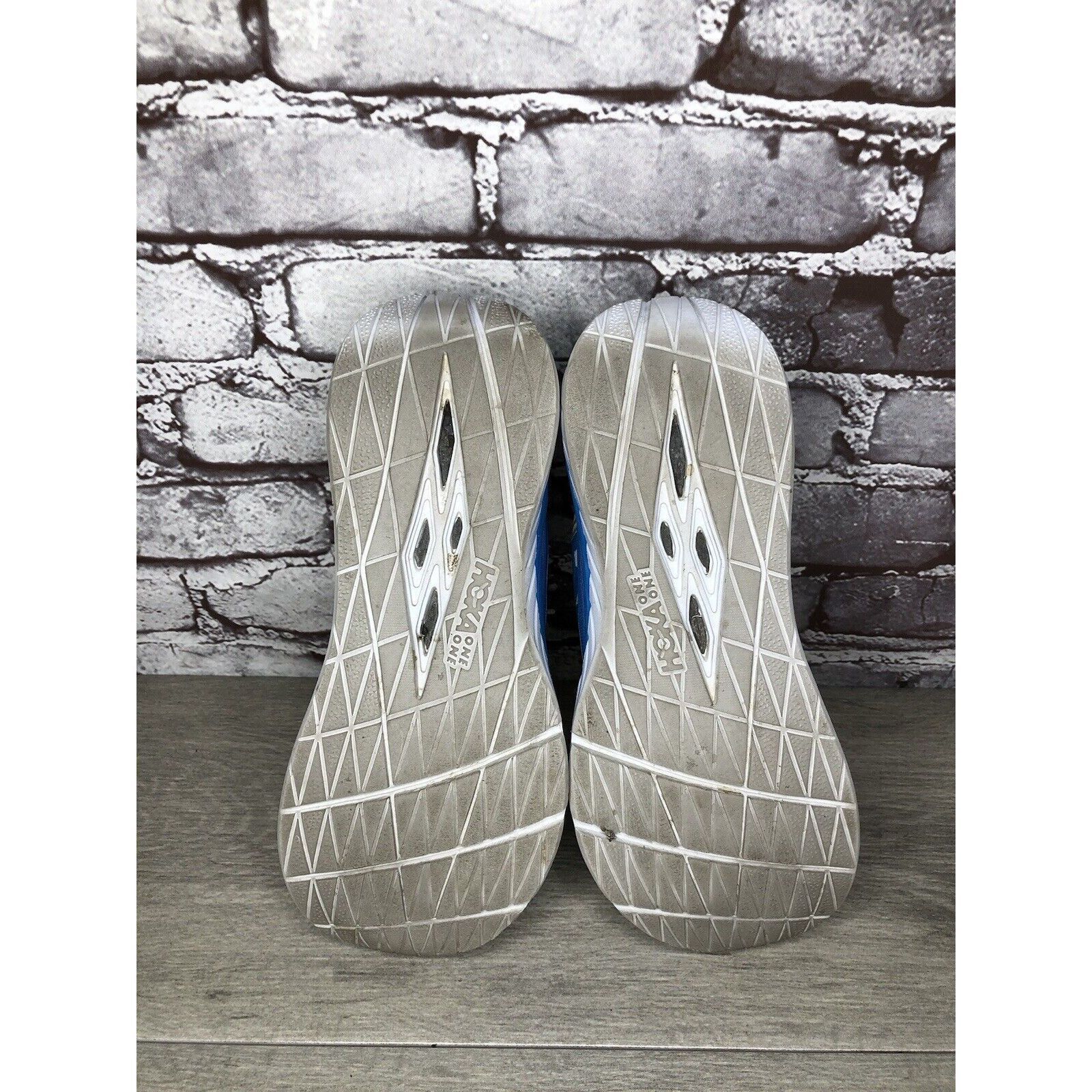Hoka Hoka One One Carbon X Blue White Running Shoes Women 7B US/3 Size US 7 / IT 37 - 22 Thumbnail