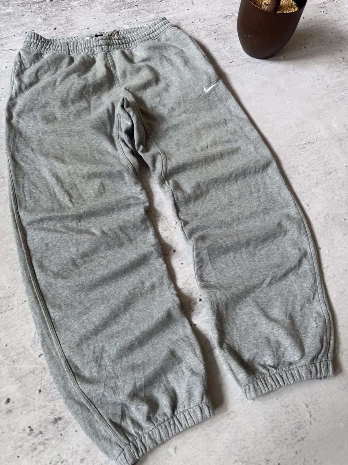 Nike × Vintage NIKE VINTAGE Y2K OVERSIZE BAGGY FIT PANTS SWEATPANTS Size US 32 / EU 48 - 2 Thumbnail