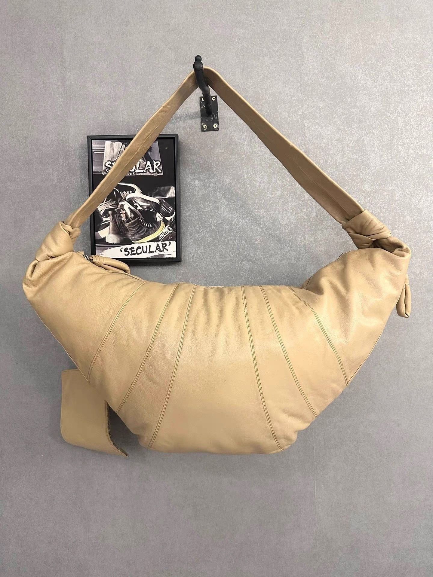 Lemaire Lemaire Brand New Extra Large Croissant Bag K34 Size ONE SIZE - 2 Thumbnail