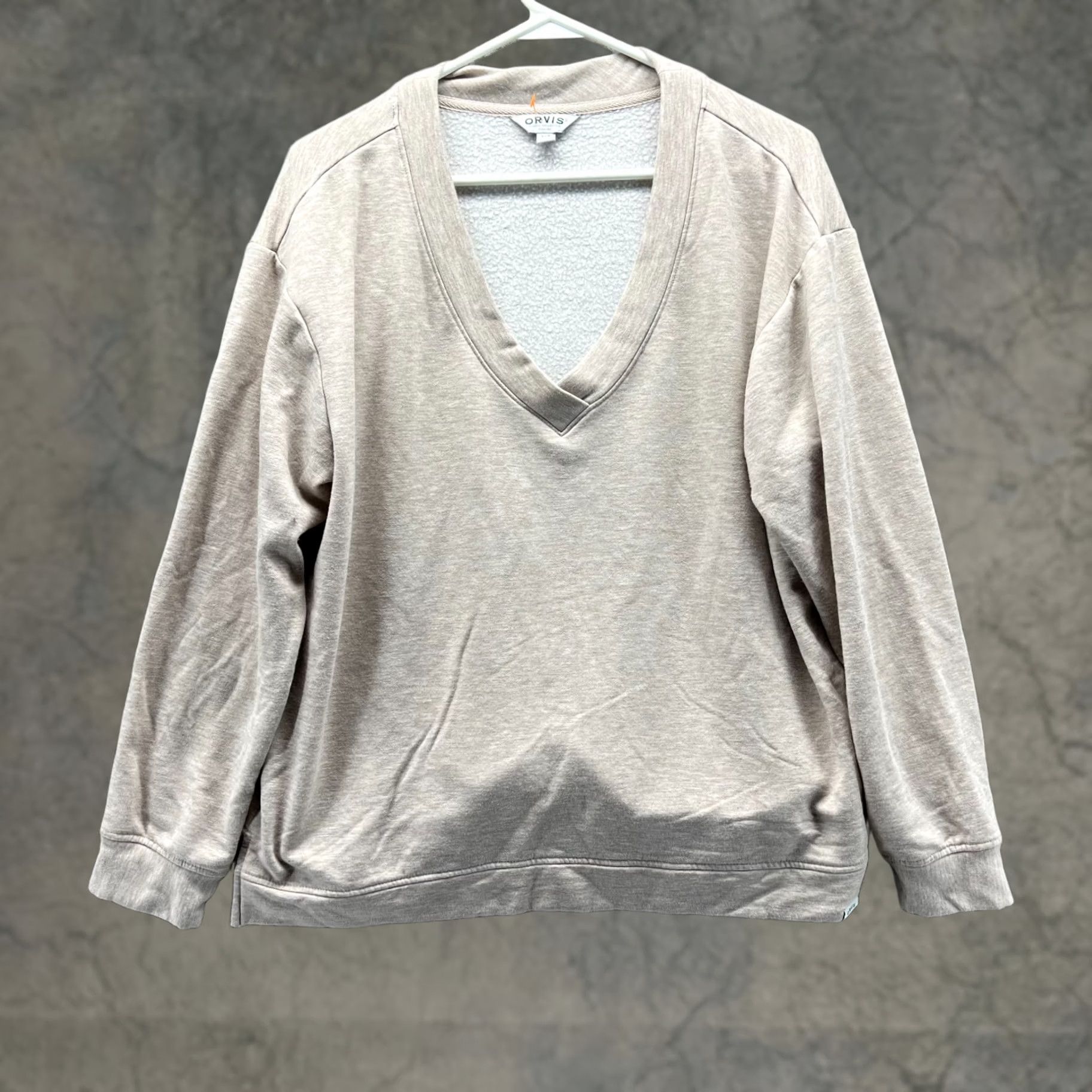 Orvis VINTAGE Orvis Sweater Ladies Large Beige V-Neck Pullover Casual Modal Polyester Fleece Logo All Seasons Womens Size L / US 10 / IT 46 - 1 Thumbnail