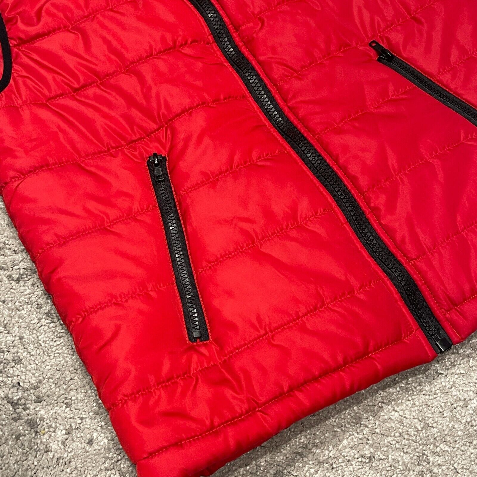 Guess Guess red black Quilted Puffer Vest Jacket Size Small S Size US S / EU 44-46 / 1 - 2 Thumbnail
