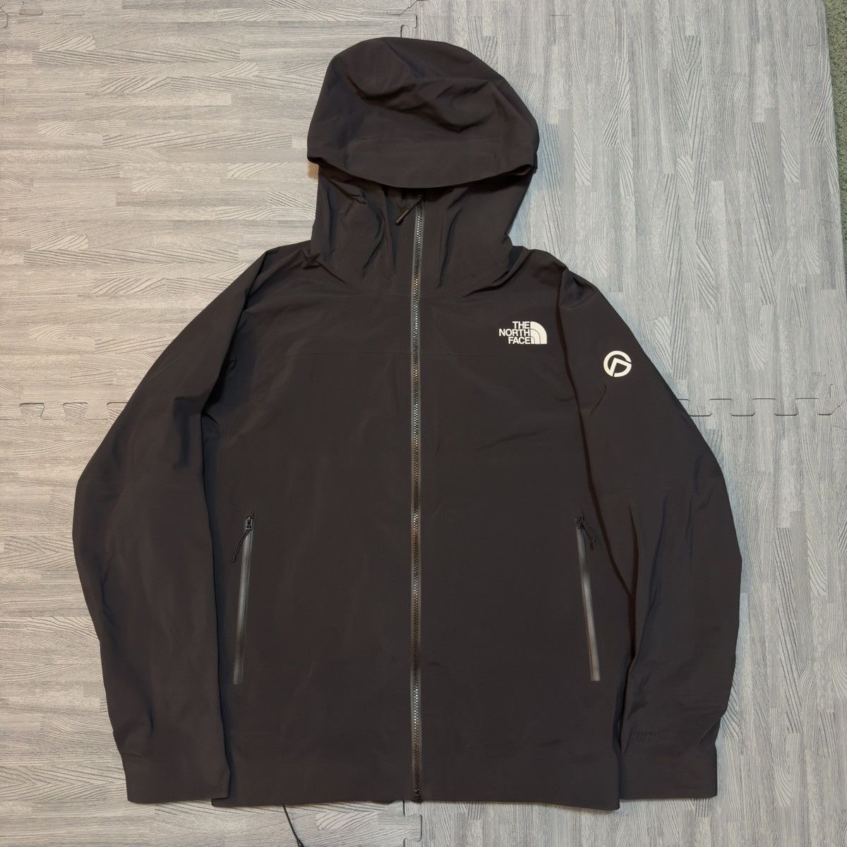 The North Face The North Fave Summit Series Futurelight Chamlang Jacket Size US XL / EU 56 / 4 - 1 Thumbnail