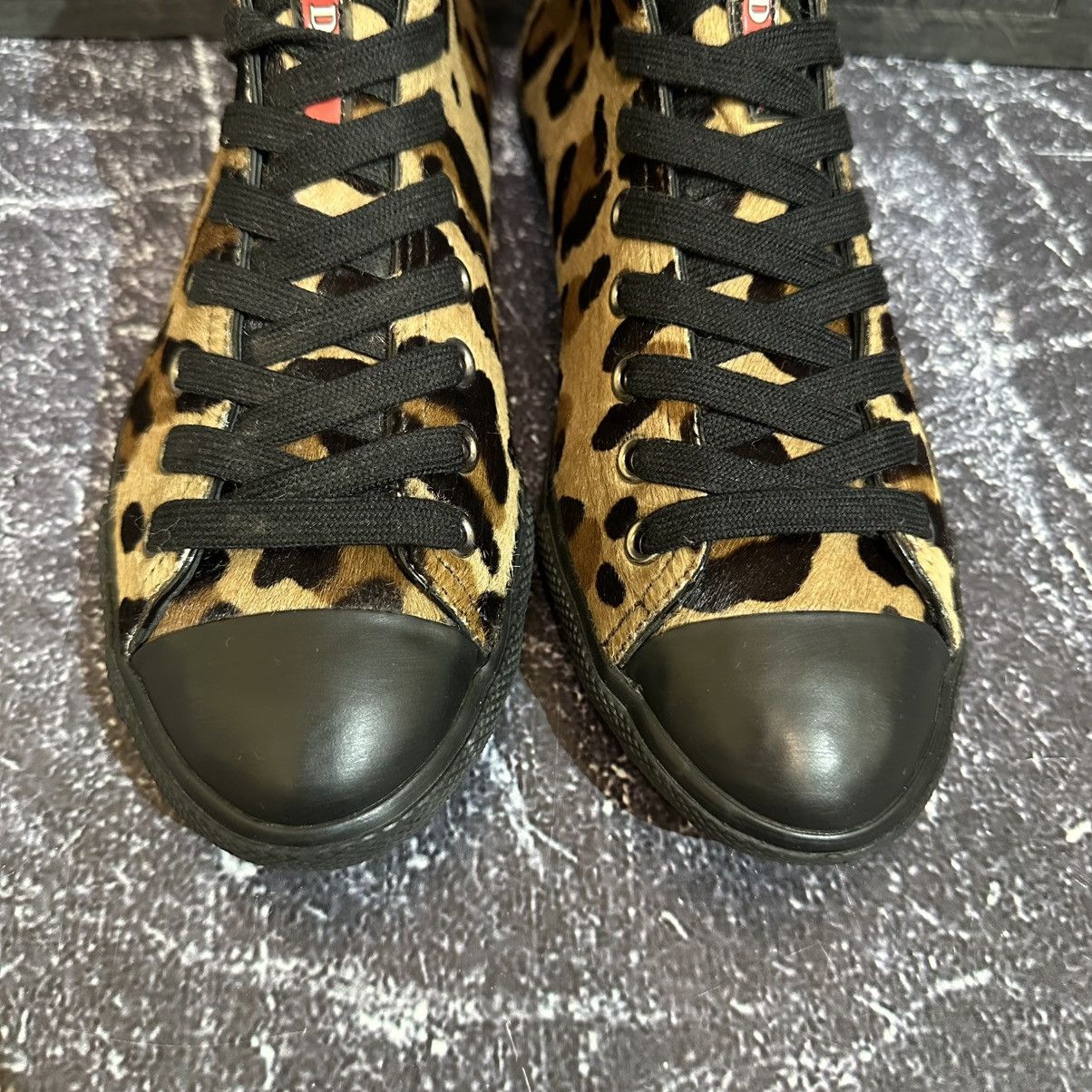Prada PRADA Leopard Fur Women’s Sneakers size 38 8 US Size US 8 / IT 38 - 7 Thumbnail
