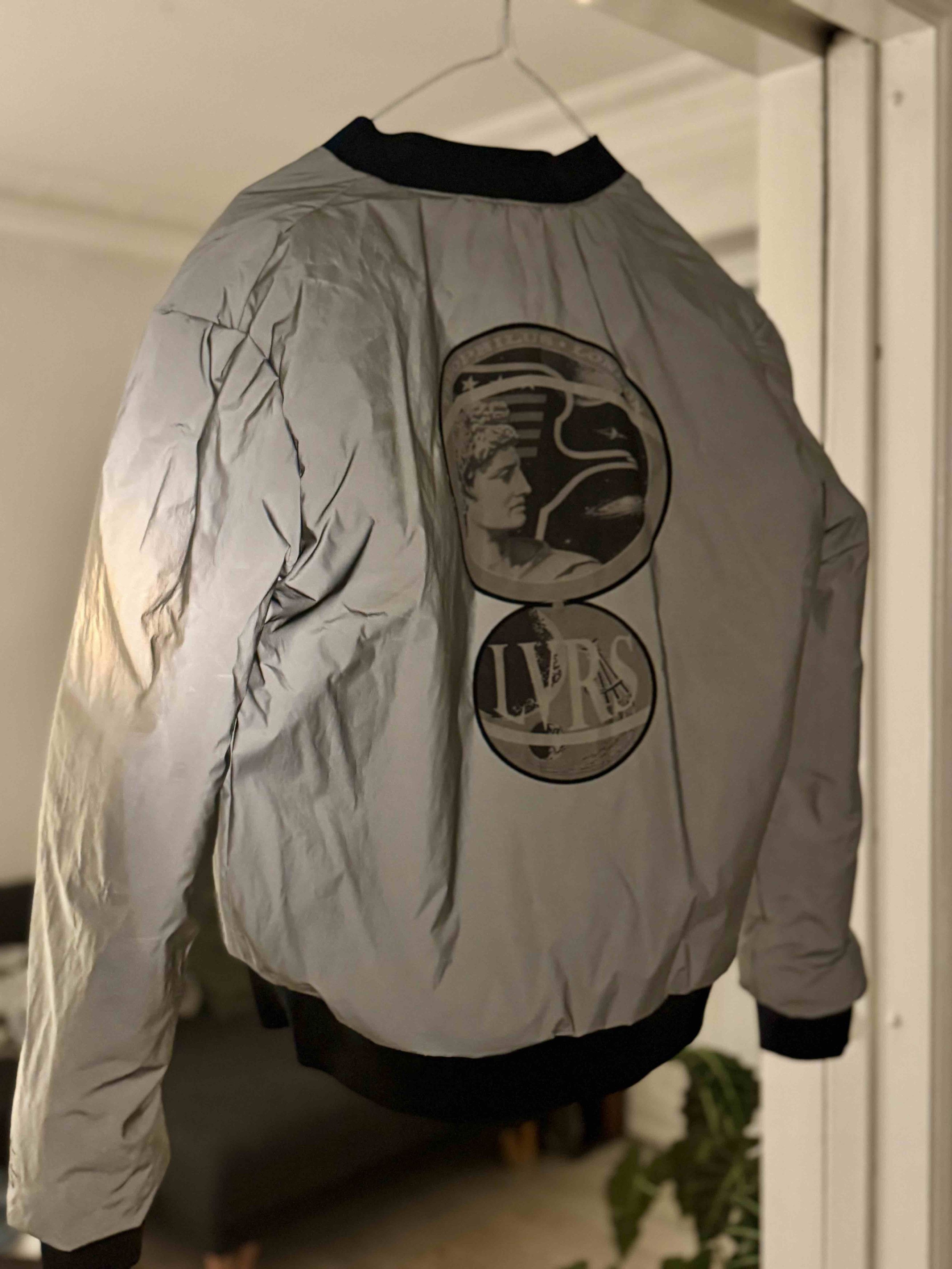 Surface To Air LVRS X SURFACE TO AIR REVERSIBLE BOMBER JACKET Size US L / EU 52-54 / 3 - 5 Thumbnail