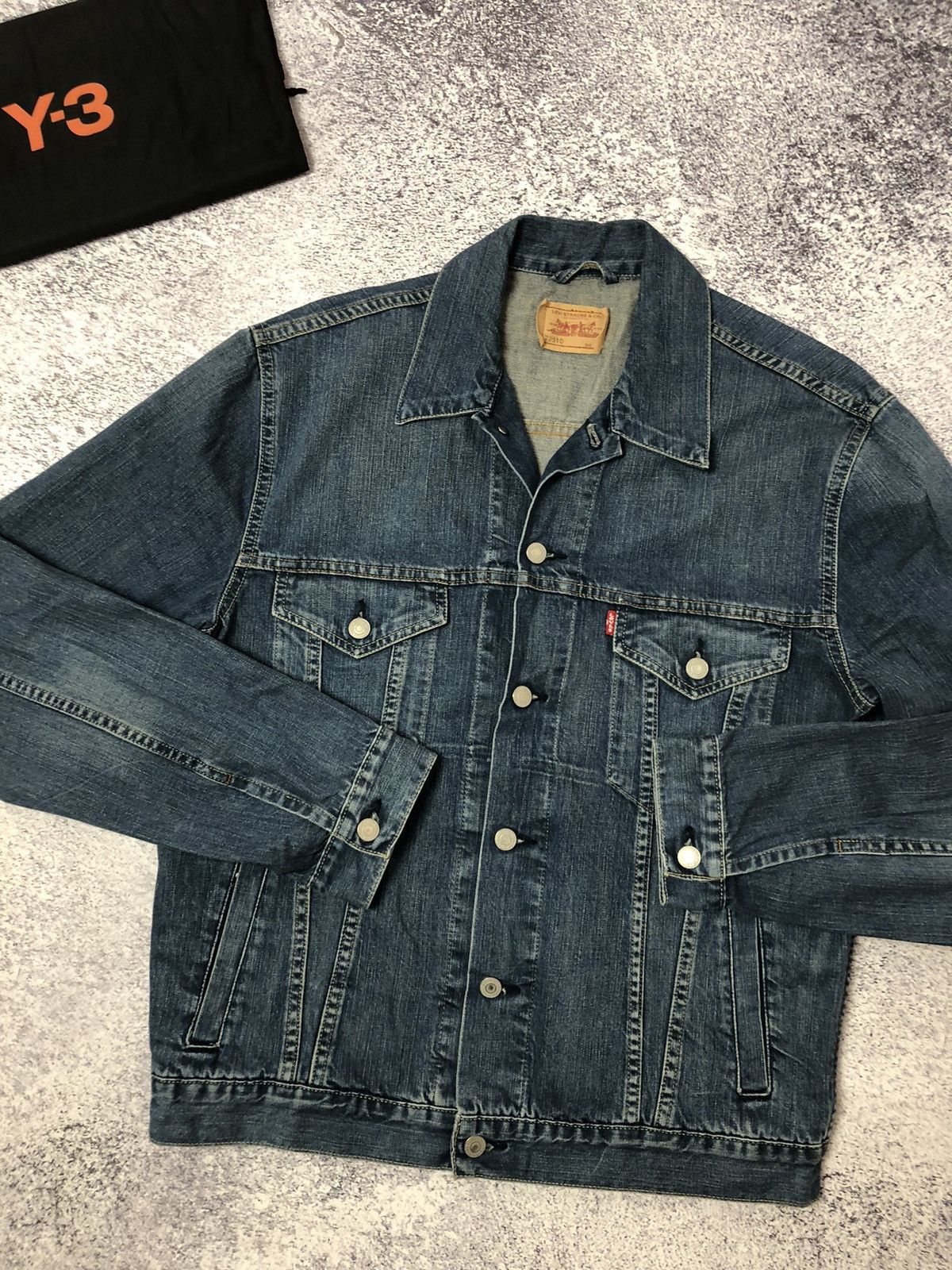 Levi's Women’s jeans jacket Levi’s 501 vintage size S y2k casual Size S / US 4 / IT 40 - 9 Thumbnail