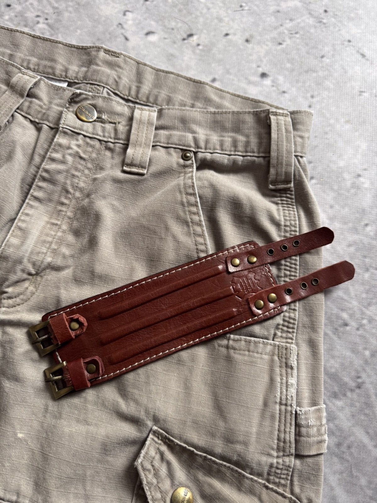 Leather × Vintage ⚠️🔥Vintage custom leather bracelet moto style classic flame Size ONE SIZE - 1 Thumbnail
