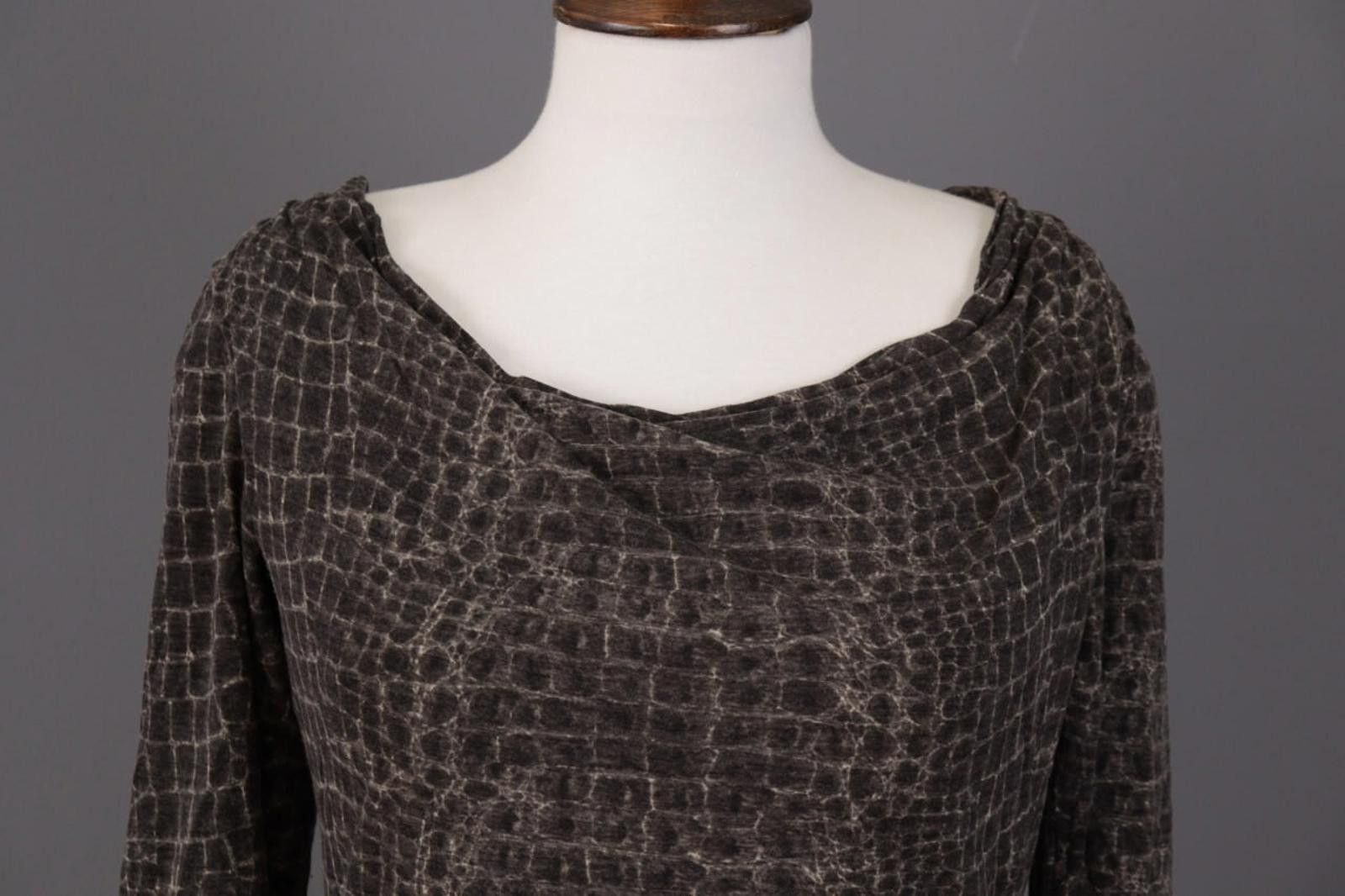 Designer Max Mara Blue Brown Wool Animals Printed Shirt Size S Size S / US 4 / IT 40 - 3 Thumbnail