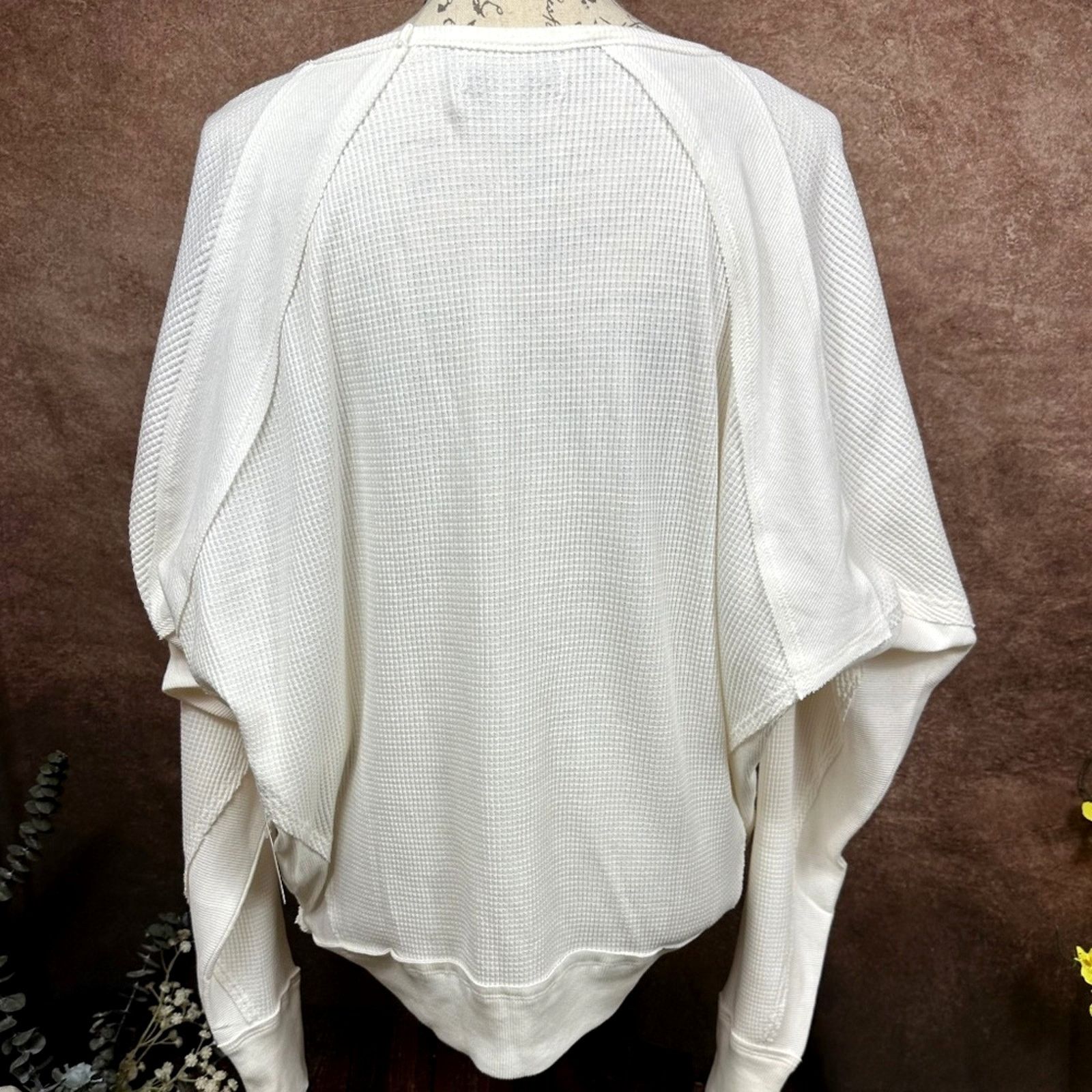 Free People Free People Santa Clara Waffle Knit Oversized Alabaster S Size S / US 4 / IT 40 - 17 Thumbnail