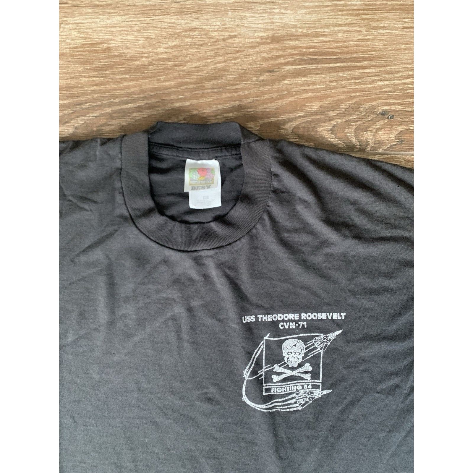 Fruit Of The Loom Vintage 1988 Carrier Wing 8 Tee Size Large Size US L / EU 52-54 / 3 - 2 Thumbnail
