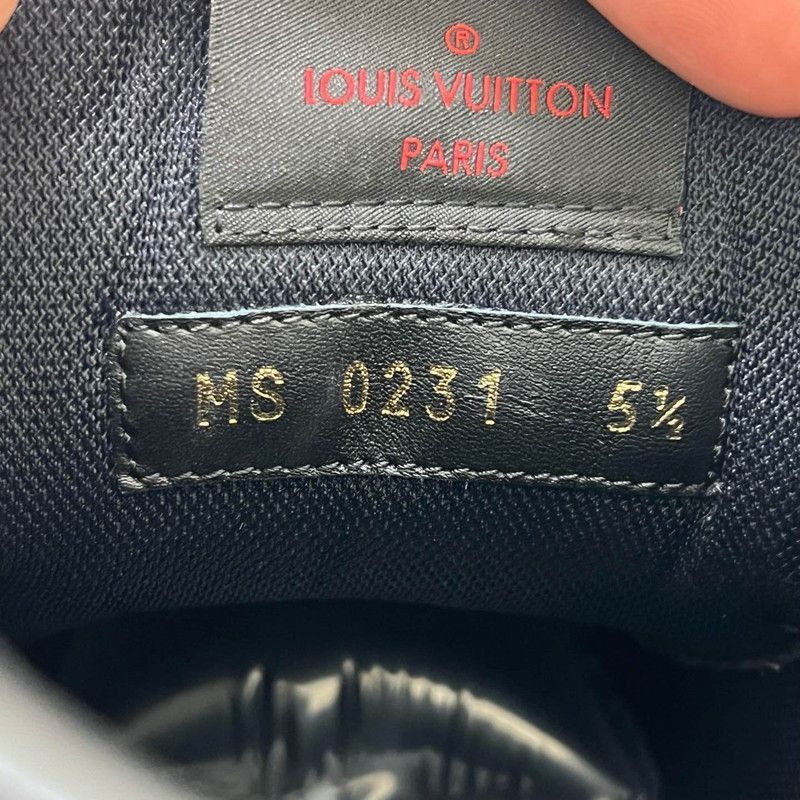 Louis Vuitton Louis Vuitton Rivoli Casual Sneakers in White and Blue -250 Size US 8.5 / EU 41-42 - 5 Thumbnail