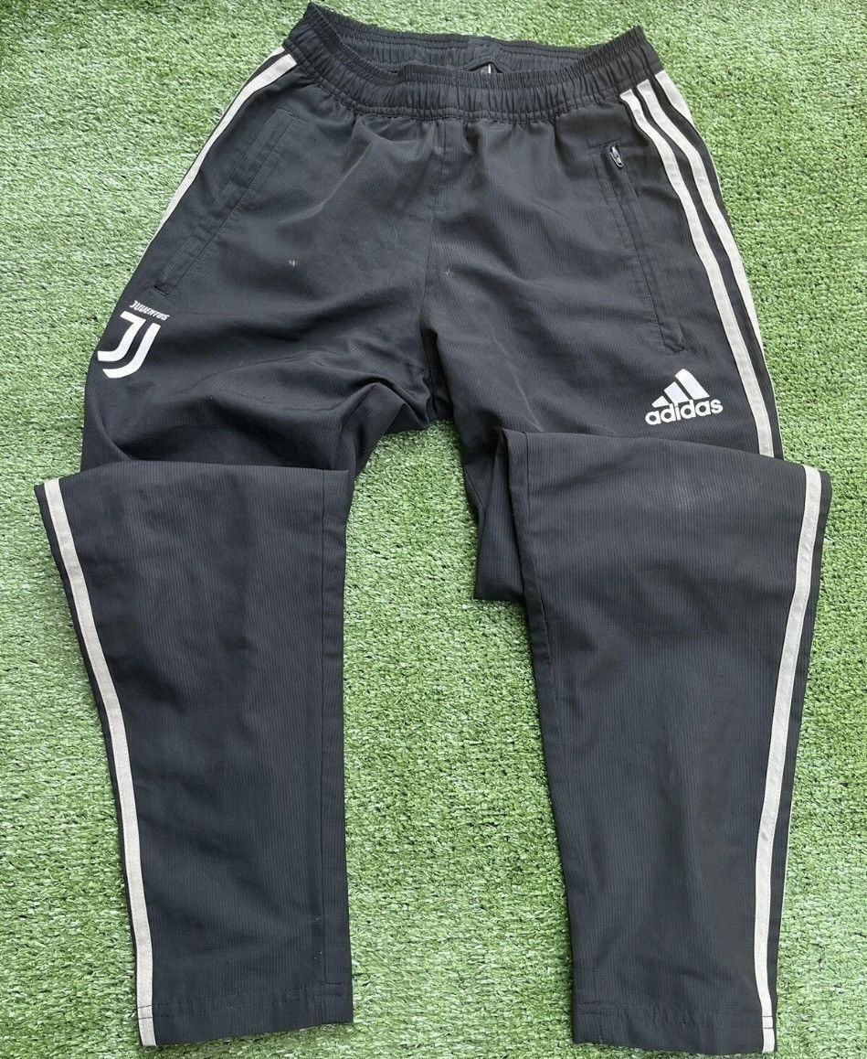 Adidas Juventus Turin tracksuit bottoms Size US 34 / EU 50 - 1 Thumbnail