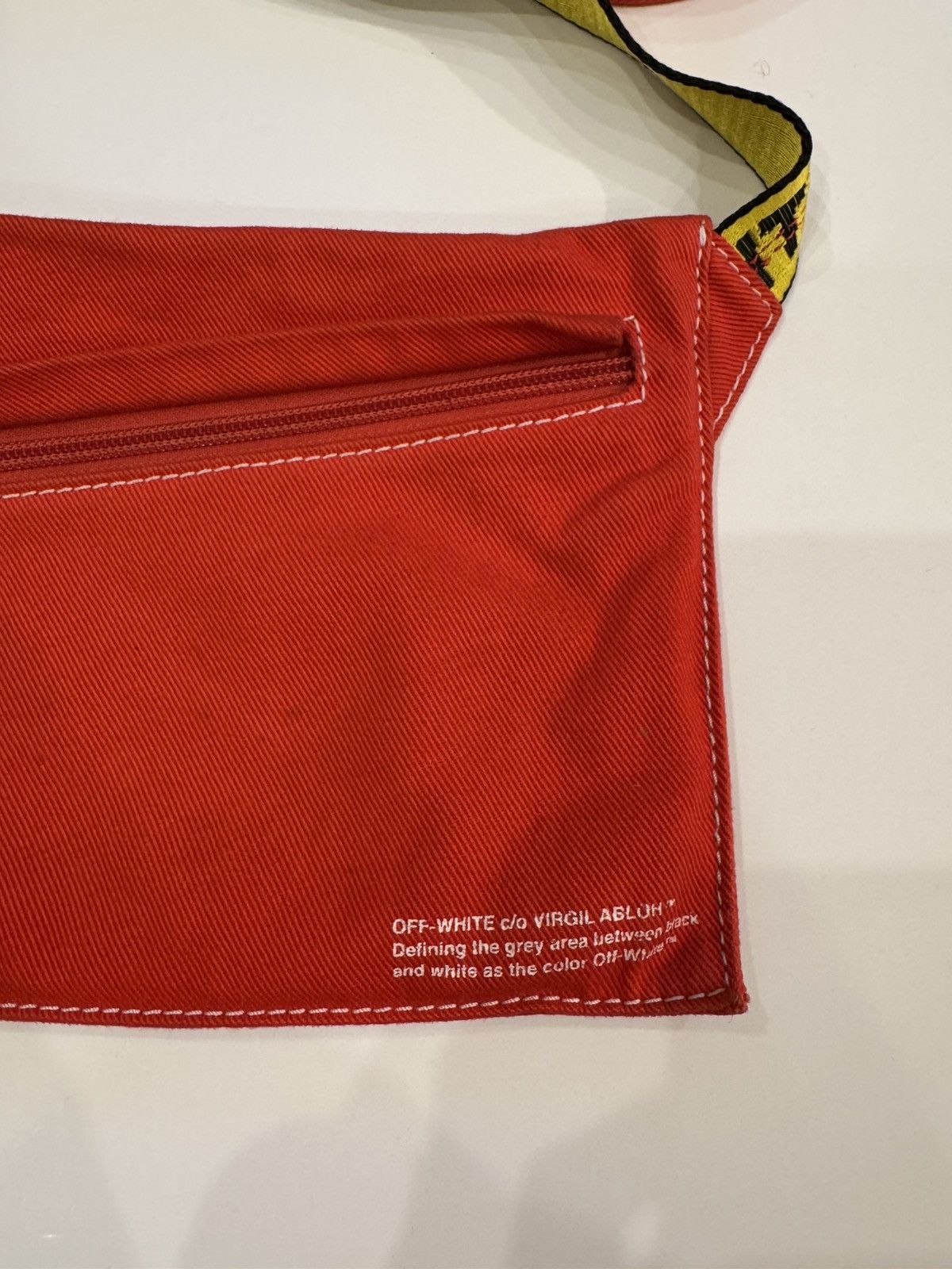 Off-White Off-White - Logo-Print Cotton-Twill Messenger Bag - Red Size ONE SIZE - 2 Thumbnail