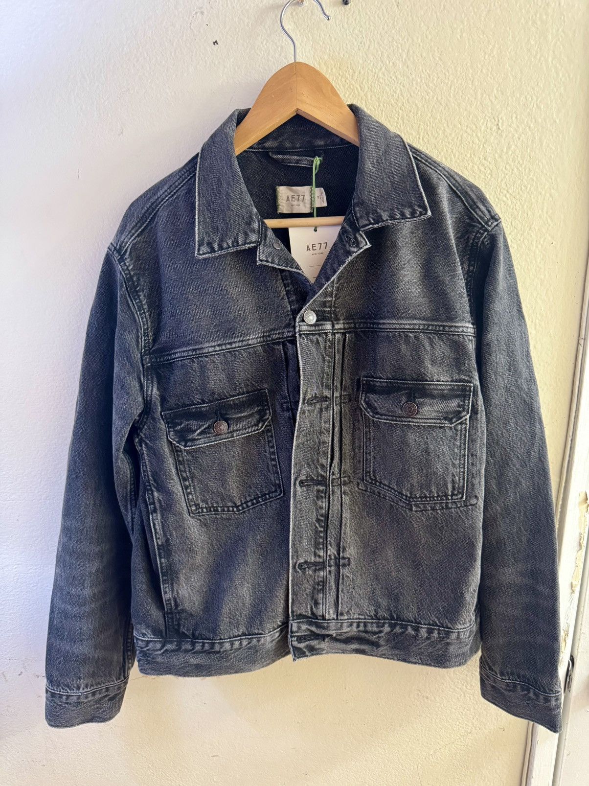 American Eagle Outfitters AE77 Premium Slim Fit Denim Trucker Jacket Size US M / EU 48-50 / 2 - 1 Thumbnail