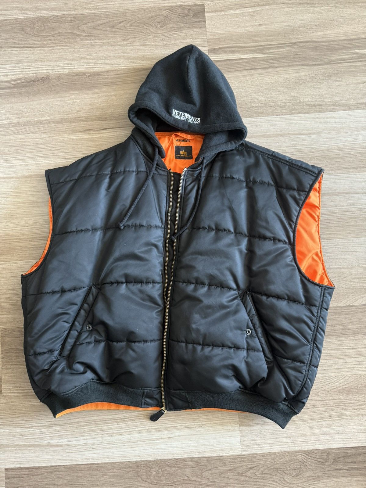 Vetements hooded logo bomber vest [REVERSIBLE]