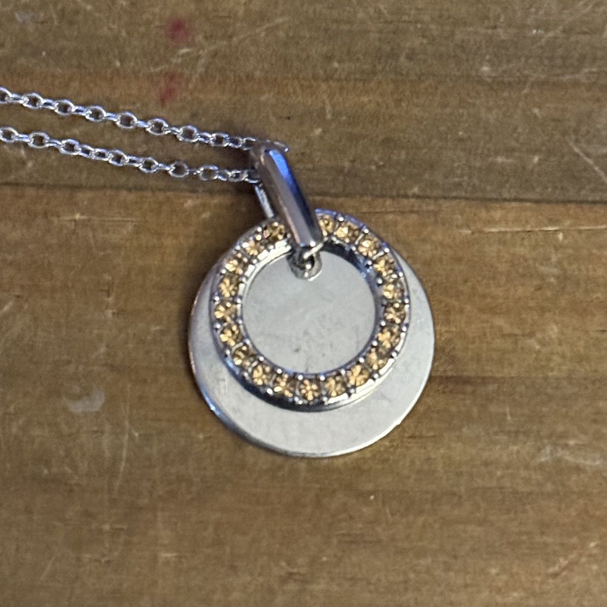 Other Silver tone layered rhinestone disc pendant necklace Size ONE SIZE - 3 Thumbnail
