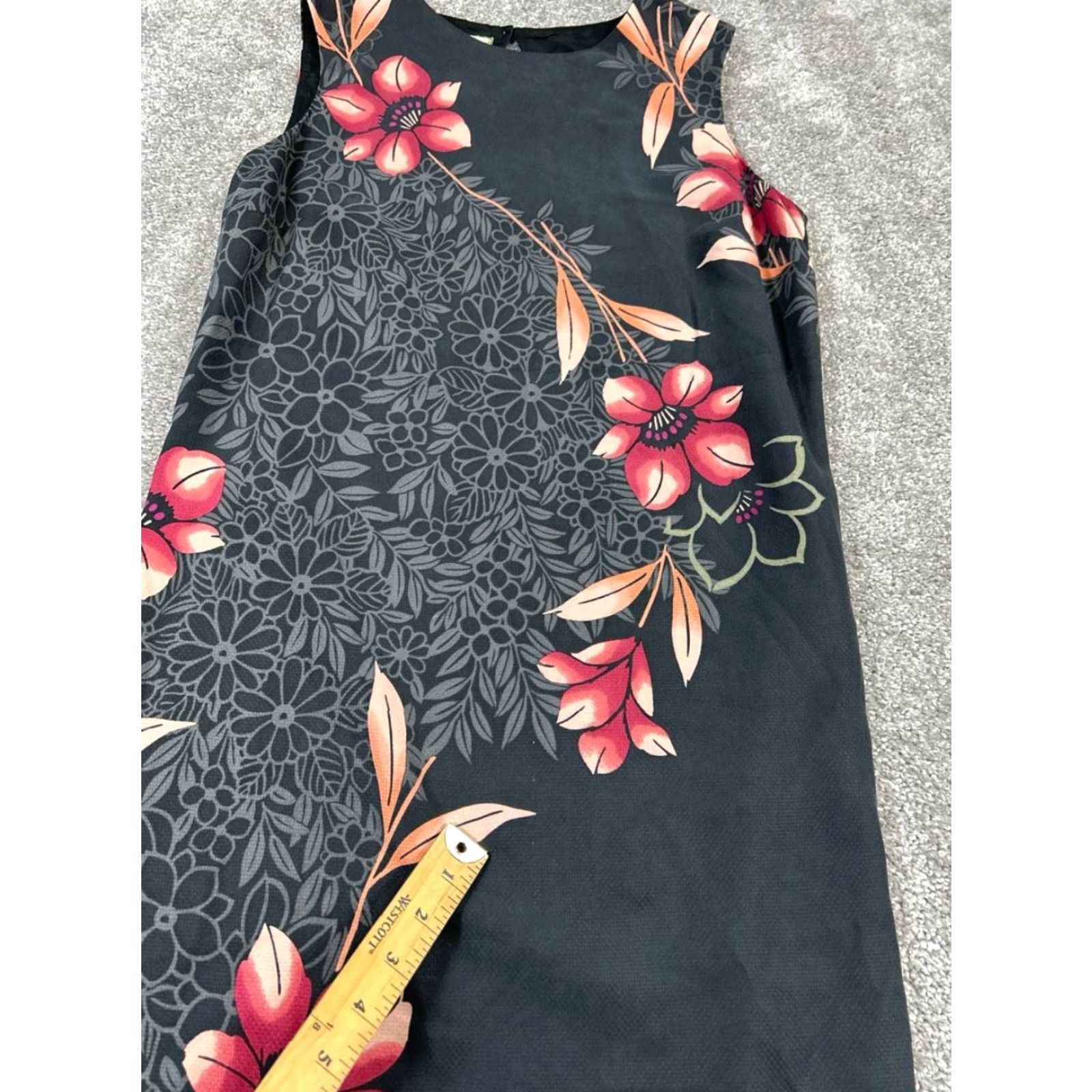 Tommy Bahama Tommy Bahama Dress Womens Small Black Red Floral Silk Size S / US 4 / IT 40 - 4 Thumbnail