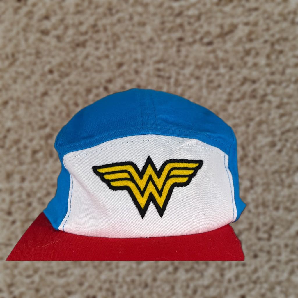 Vintage Wonder Woman Hat Cap Strap Back Adult One Size Blue Red 100% Cotton 5 Panel DC Comics Size ONE SIZE - 1 Thumbnail