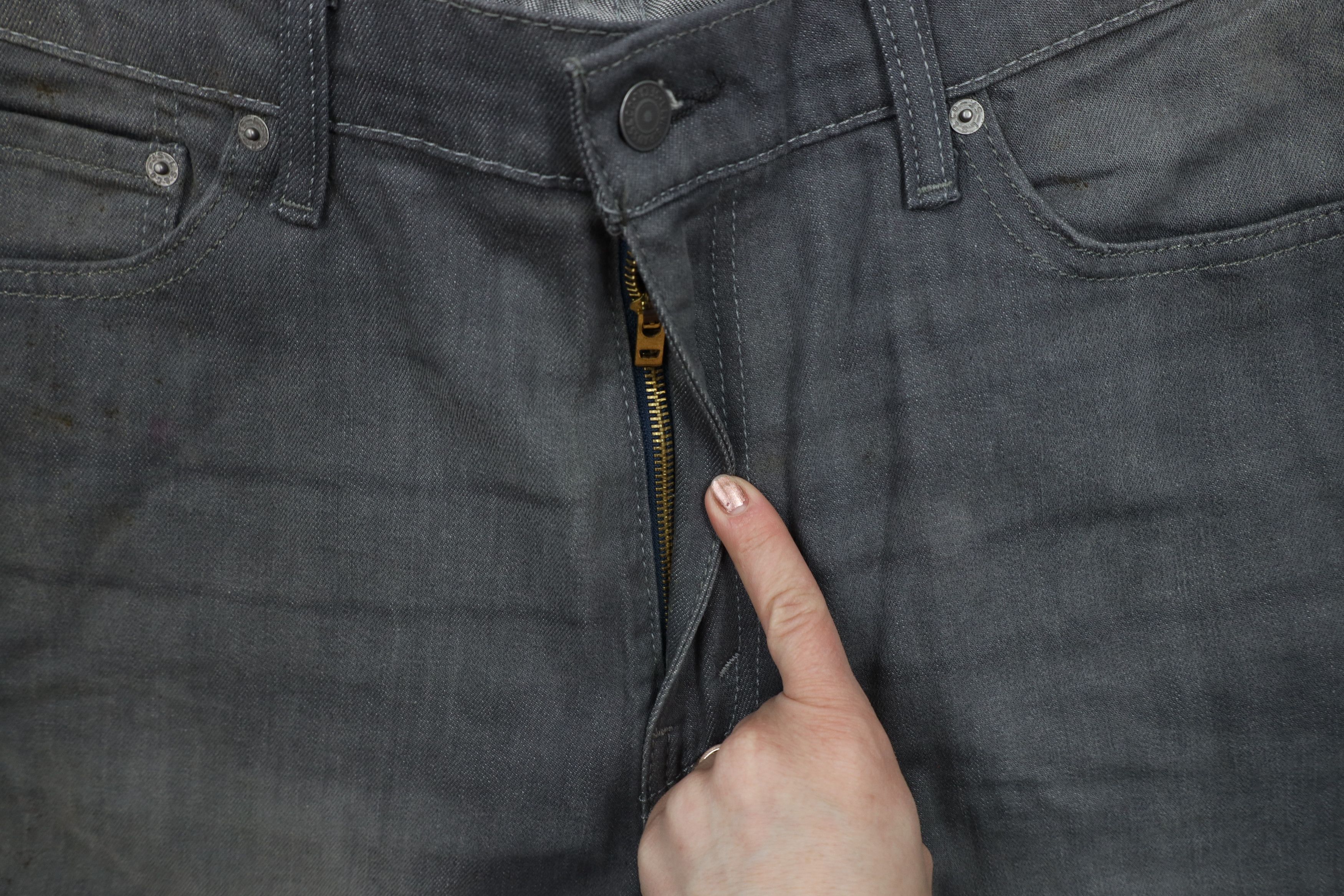 Levi's New Levis 541 Athletic Fit Slightly Tapered Leg Jeans Size US 38 / EU 54 - 13 Thumbnail