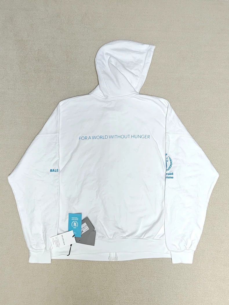 Balenciaga Balenciaga 23ss Wfp Charity Co-branded Zip Hoodie Jacket 25 Size US M / EU 48-50 / 2 - 3 Thumbnail