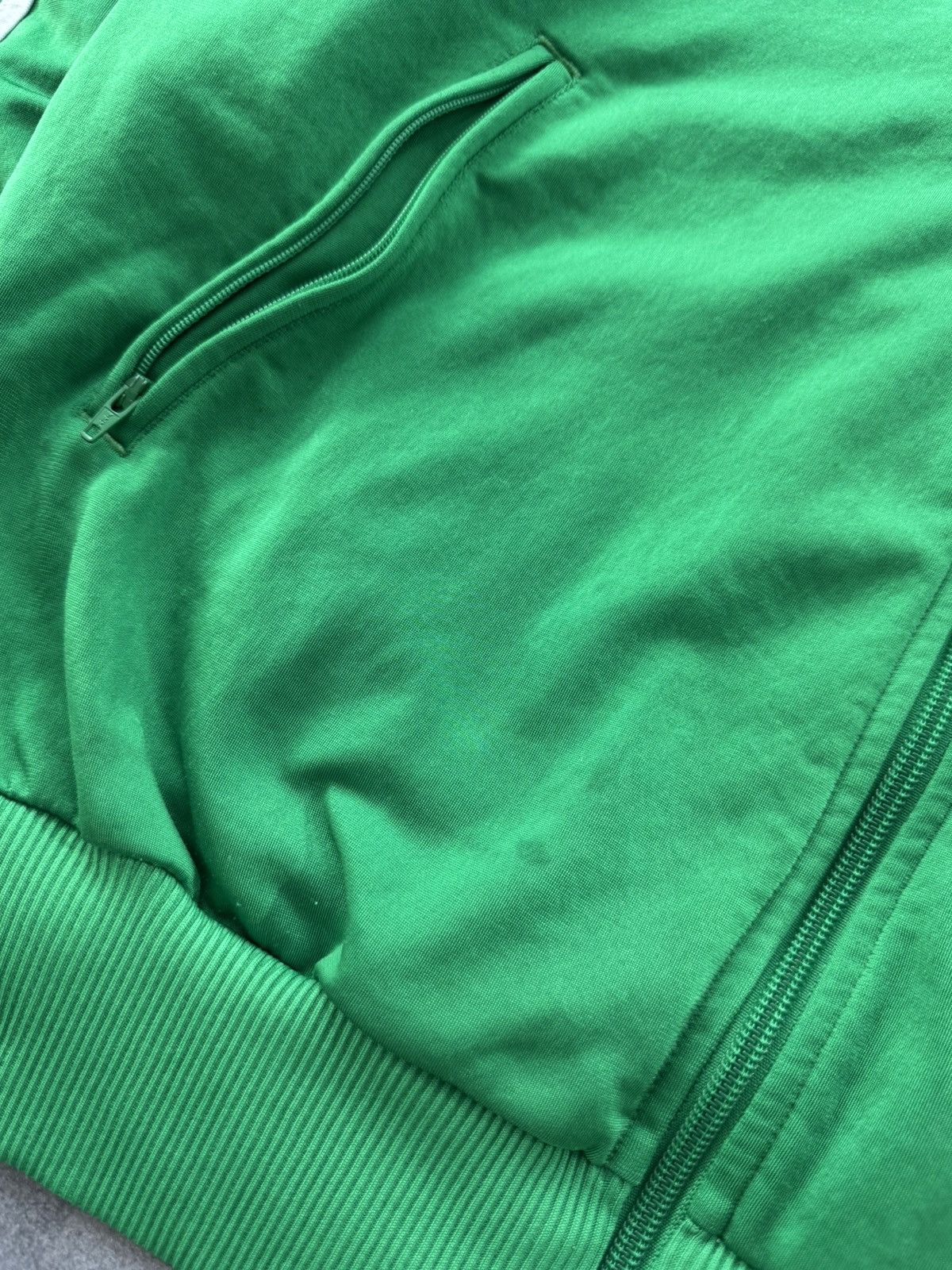 Adidas Vintage Adidas Firebird Track Retro Jacket O0s Green White Size US S / EU 44-46 / 1 - 7 Thumbnail