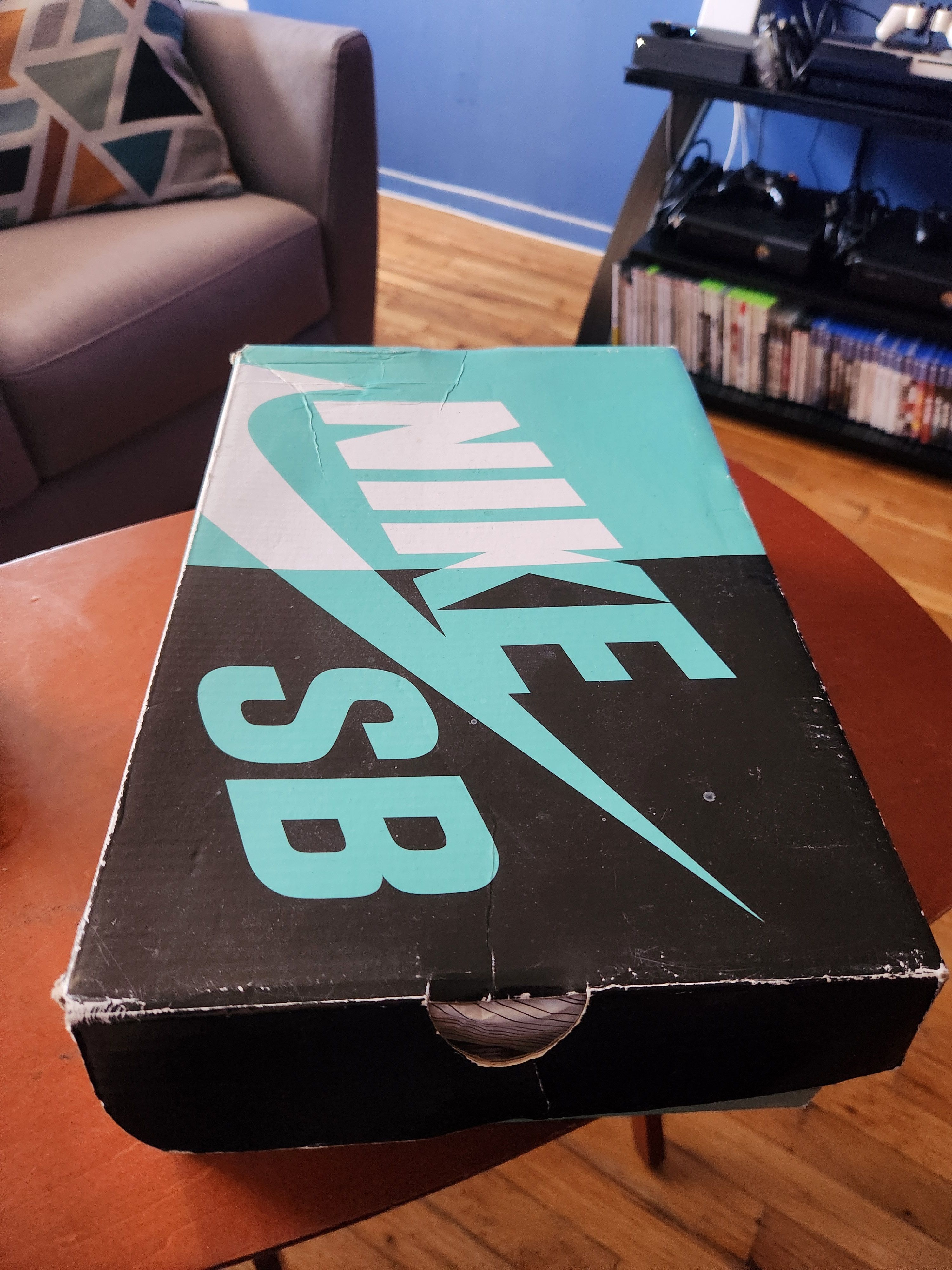 Nike SB Nike sb dunk high trd qs Size US 9.5 / EU 42-43 - 2 Thumbnail