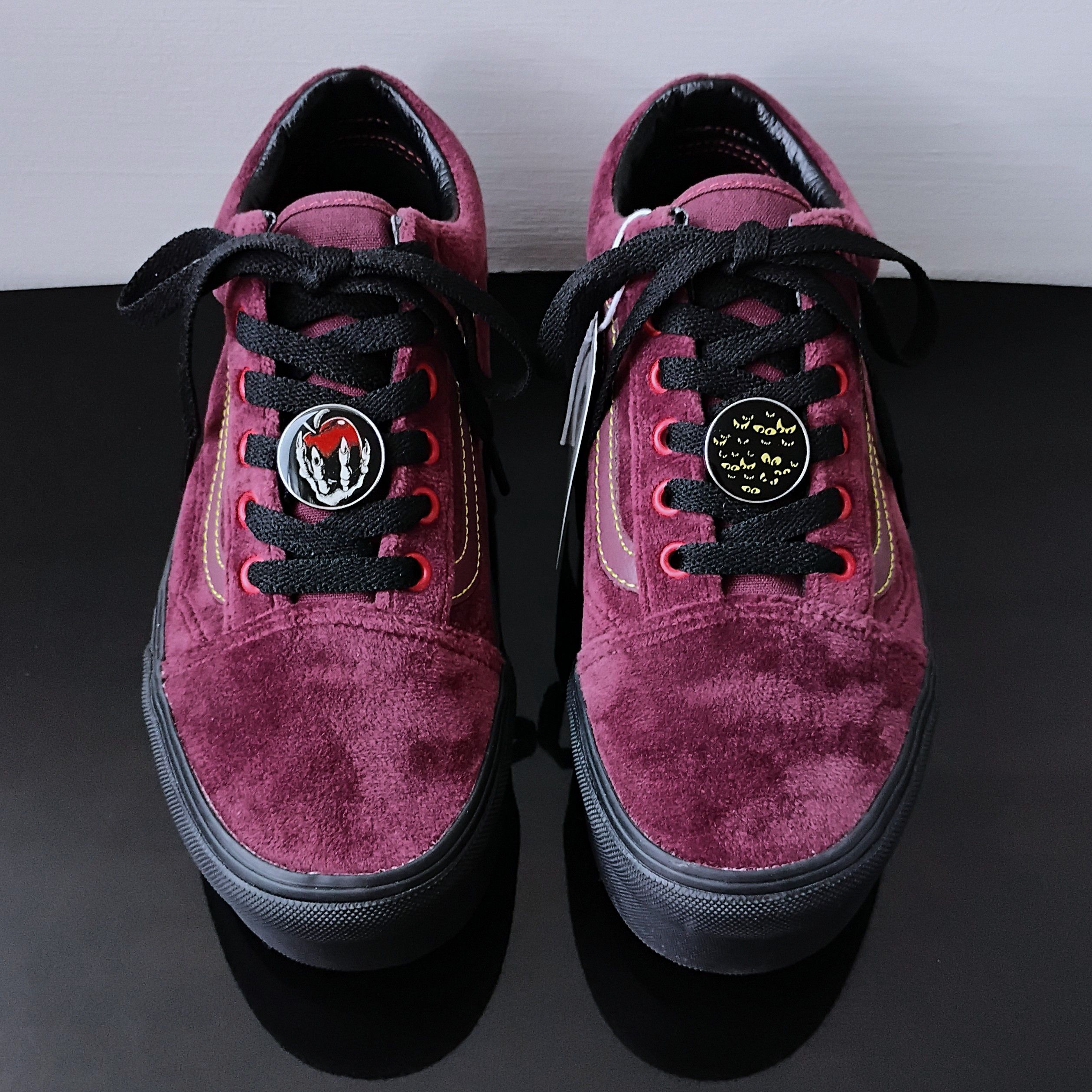 Vans Vans Women's Vans x Disney Old Skool Stackform Poison Apple Size US 7.5 / IT 37.5 - 4 Thumbnail