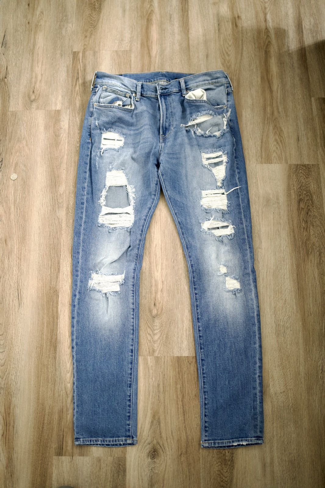 H&M Distressed Denim Size US 36 / EU 52 - 1 Thumbnail